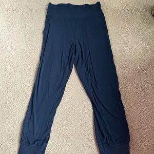 Lululemon Align Cropped Jogger